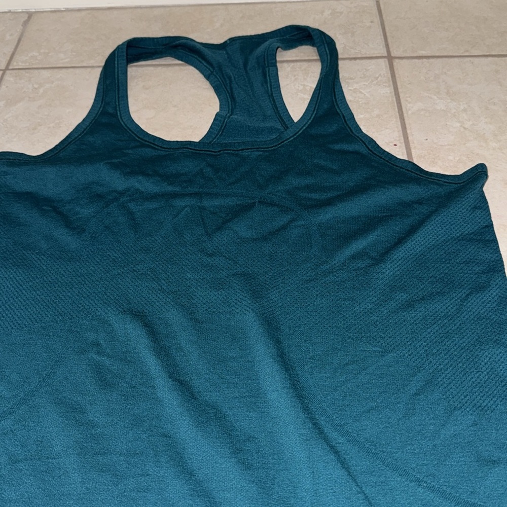 Lululemon Swiftly Tech Racerback Tank Top 
Teal Seamless - Picture 3 of 6